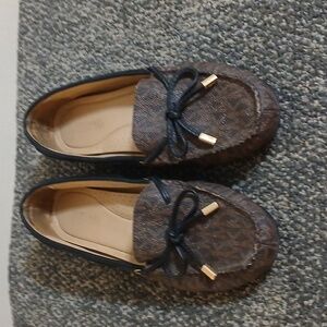 Michael Kors brown and black moccasins size 6